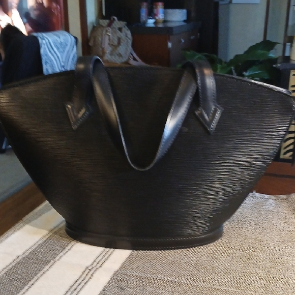 Authentic Louis Vuttion Saint Jacques Black Epi Tote Bag - Picture 1 of 13